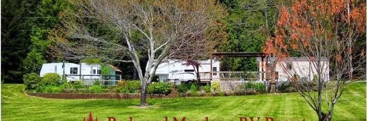 Bangunan Redwood Meadows RV Resort and Cabins