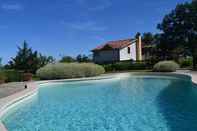 Swimming Pool Agriturismo Il Roccolo