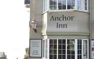 Bangunan 3 Anchor Inn by Greene King Inns