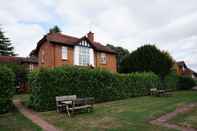 Exterior Catherines House