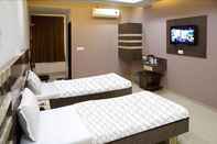 Bedroom Hotel Sheetal Plaza