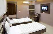 Bedroom 7 Hotel Sheetal Plaza