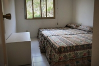 Bedroom Apartamento con vistas al mar y piscina en Playa de Aro