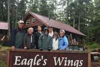 Lobby Eagles Wings Wilderness Lodge