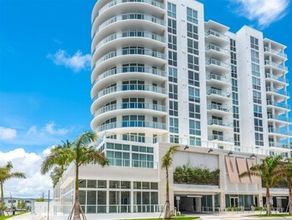 Exterior 4 Top Fort Lauderdale Condo 9th Floor - Private and Sanitized, Hotel Amenities, Free Parking for Stays Over 27 Days, 400 ft From the Beach. Hosted by Super Host!