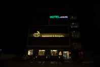 Exterior Hotel Leisure by Sky Stays
