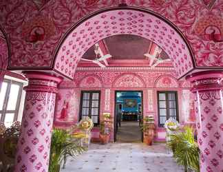 Lobby 2 Bloom Boutique - Lake Pichola Heritage Hotel