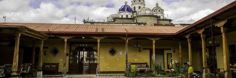 Luar Bangunan Hotel Posada Catedral