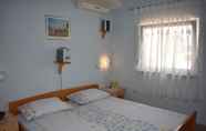 Bedroom 2 Villa Adria
