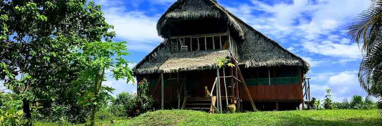 Exterior Selva Vida Lodge & Retreat Center