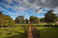 Ruang Umum The Swan at Streatley