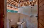 In-room Bathroom 2 Villa Bedauh Wetan