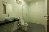 In-room Bathroom Dudek Homestay