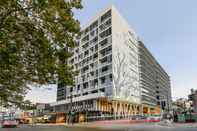 Exterior 1 Bedroom Modern Apartment in Chatswood