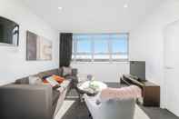 Common Space 2 Bedroom Modern Apartment in Chatswood