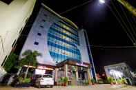 Luar Bangunan Hotel AVN Grand