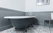 In-room Bathroom 7 Northern Hideaways Otterburn