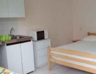 Kamar Tidur 2 Camping Europa Beach