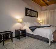 Bedroom 2 Protea Park Self Catering