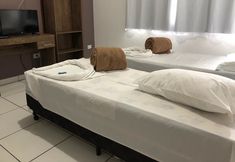 Bedroom 2 Rhema Hotel