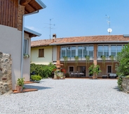 Exterior 2 B&B Cascina San Martino