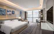 Kamar Tidur 3 Ramada Plaza by Wyndham Anshun