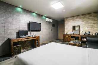 Kamar Tidur 4 Hotel Lie