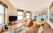 Common Space 2 Luxury Flat with Panoramic View of Piccadilly Circus
