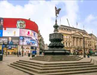 Bangunan 2 Luxury Flat with Panoramic View of Piccadilly Circus