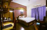 ห้องนอน 6 Hotel Radhika Regency