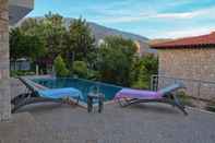 Swimming Pool Merla Kas Villa Otelleri