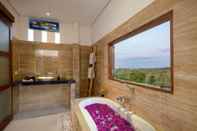 In-room Bathroom Kandahill Bali