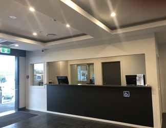 Sảnh chờ 2 Ramada Suites by Wyndham Manukau