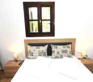 Bilik Tidur 4 Castle View Bungalows