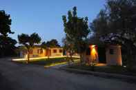 Exterior Castle View Bungalows