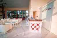 Lobi Hotel Perla Beach Luxury