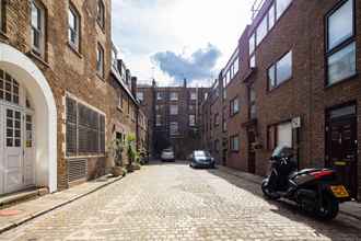 Exterior 4 Richardsons Mews by Lime Street