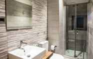 In-room Bathroom 4 Venere Rooms