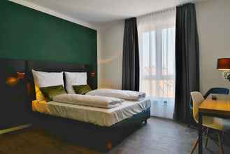 Bedroom 4 Hayta Hotel Stuttgart Airport Messe