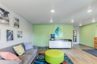 Ruang untuk Umum WoodSpring Suites Chicago Addison