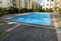 Kolam Renang Tropical Condo BBQ Pool 5min to Airport