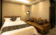 Bedroom 5 Pengman Beijing Rd Apartment