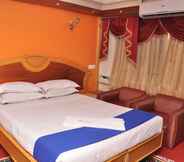 Phòng ngủ 3 Hotel Sathyam