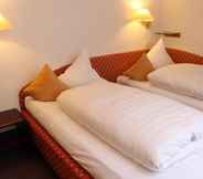 Bedroom 5 Burg-Hotel Cochem