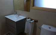 In-room Bathroom 5 Casas da Villa- Monsanto