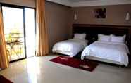 Bedroom 4 Hotel Al Madina