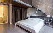 Kamar Tidur 5 RSH Ara Pacis Enchanting Apartment