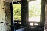 In-room Bathroom Statt de Vallee - Campsite