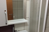 In-room Bathroom Cometouzungol Kir Apart