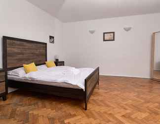 Kamar Tidur 2 Apartment Werkstatt